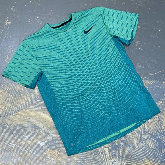 Nike Other - Nike Just Do It Training Shirt 742496-399 Ultimate